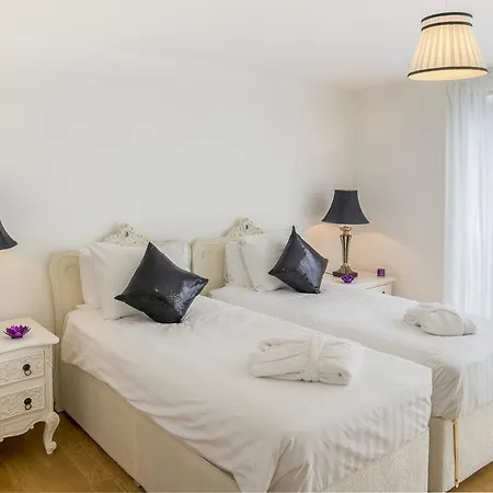 Les Residences Du National De アパート モントルー