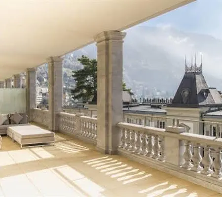 アパート Les Residences Du National De モントルー